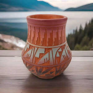 Mesa Verde Pottery Carved Etched Red Earth Pot Signed Colorful 4.25"t